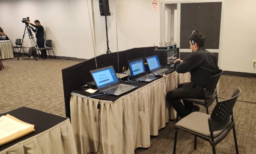 Servicio de Traducción Simultanea